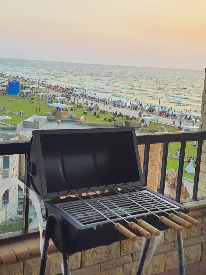Sea View Free Wifi 3 Bedrooms 2 Toilets 5th Floor Bellevue Village Agami Available Year Days & 5 Heavy Blanket Available Appartement *