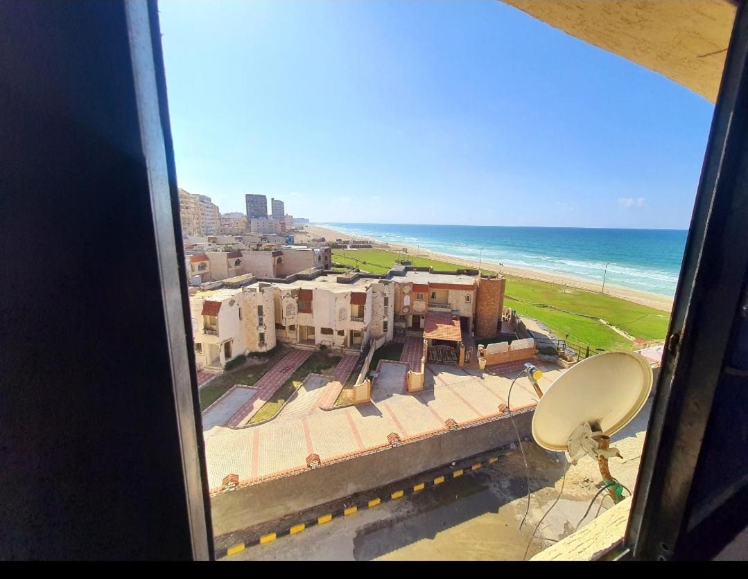 Sea View Free Wifi 3 Bedrooms 2 Toilets 5th Floor Bellevue Village Agami Available Year Days & 5 Heavy Blanket Available * Alexandrie